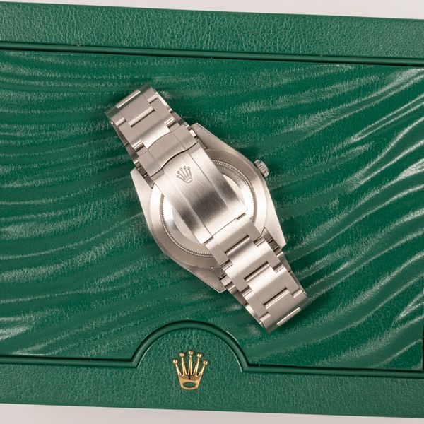 Rolex Oyster Perpetual 124300